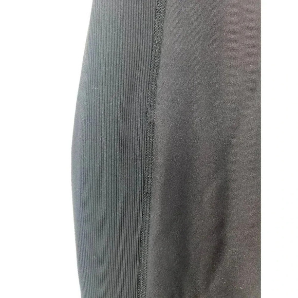 Lululemon Black Leggings Size 6 22 Inch Inseam High Rise - Picture 5 of 8